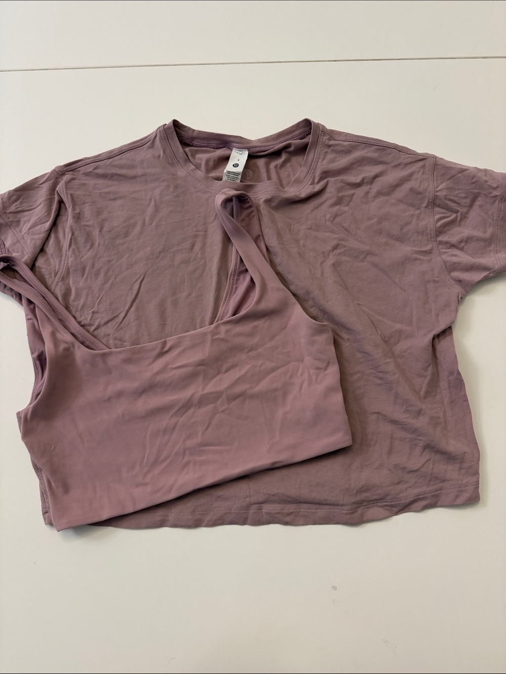 Lululemon Mauve Crop Tee & Sports Bra Set